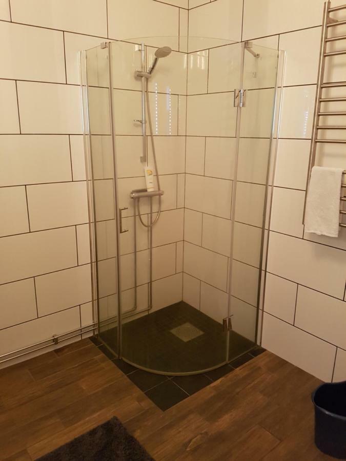 Hörlinge Guesthouse Finja Exteriör bild