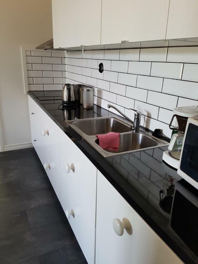 Hörlinge Guesthouse Finja Exteriör bild